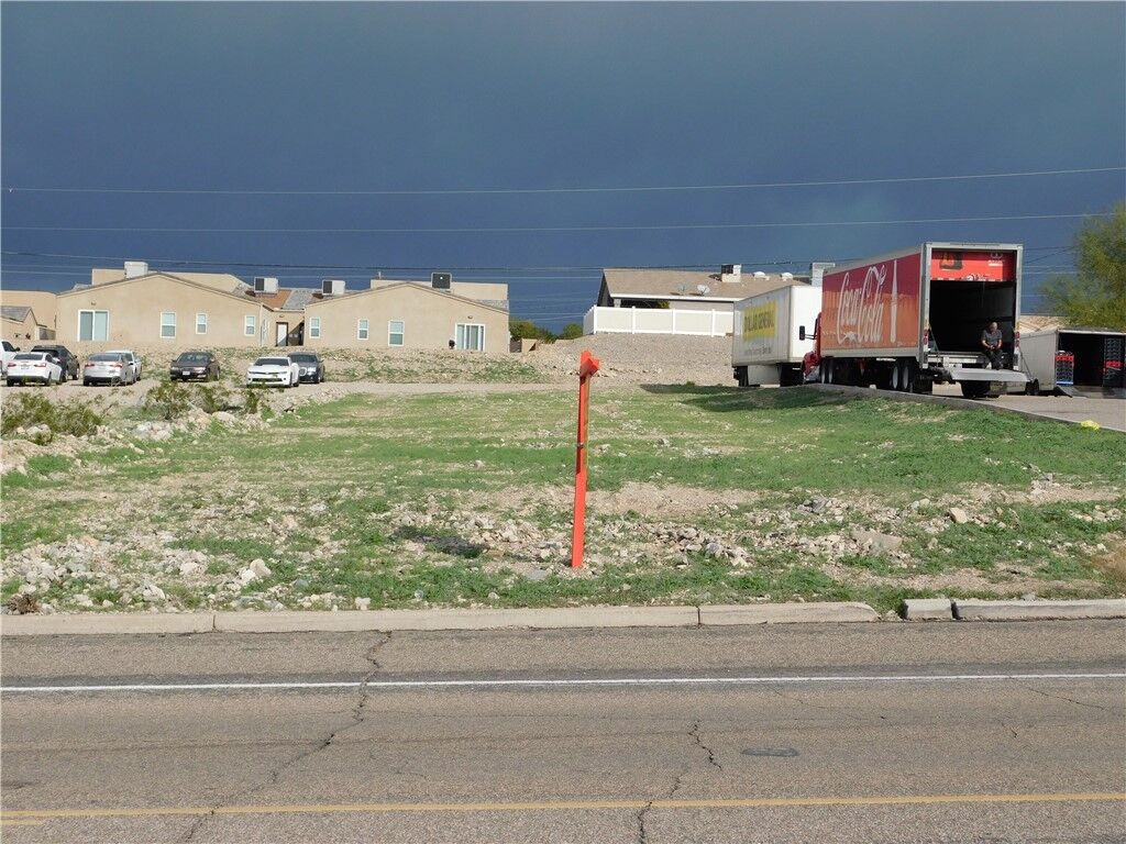 Property Photo:  2815 Kiowa Boulevard  AZ 86404 