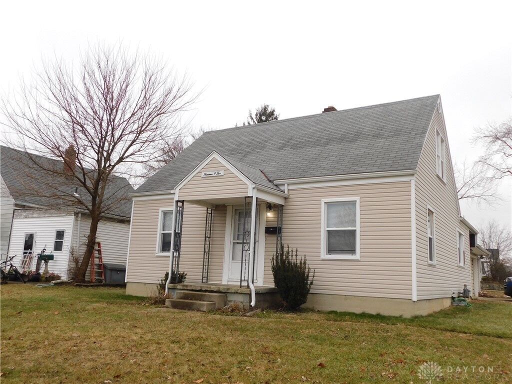 Property Photo:  1402 N Main Avenue  OH 45365 