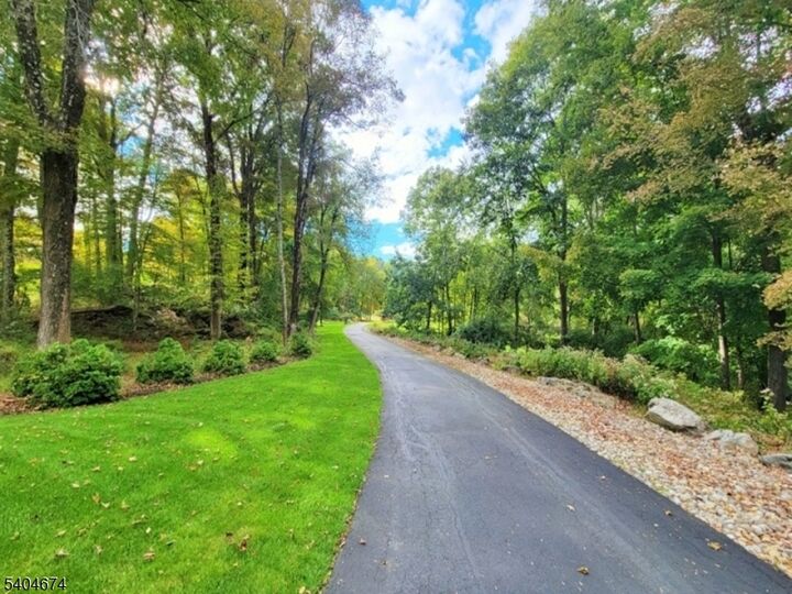 Property Photo:  11 Walnut Trl  NJ 07860 