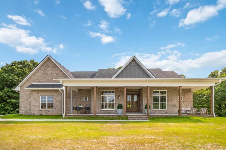 Property Photo:  370 Splendor View Drive  KY 42503 