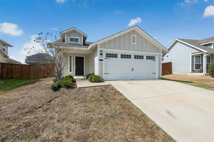 Property Photo: 120 Lyndon Drive TX 78666