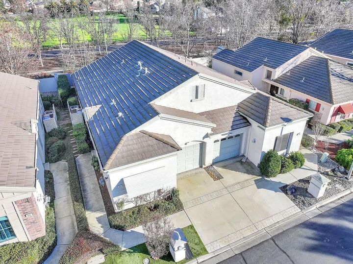 Property Photo: 360 Winesap Dr CA 94513