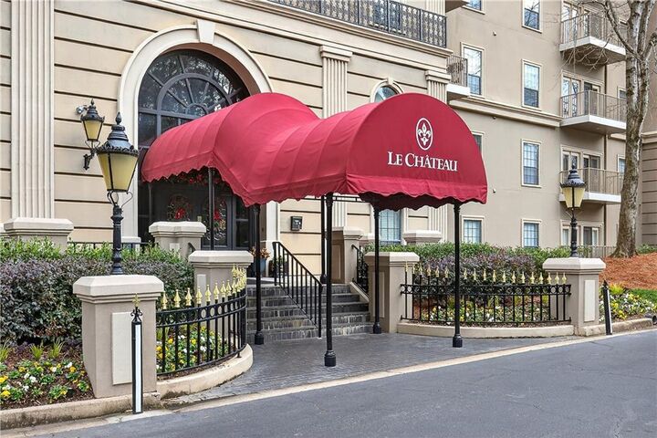 Property Photo: 2865 Lenox Road NE 503 GA 30324