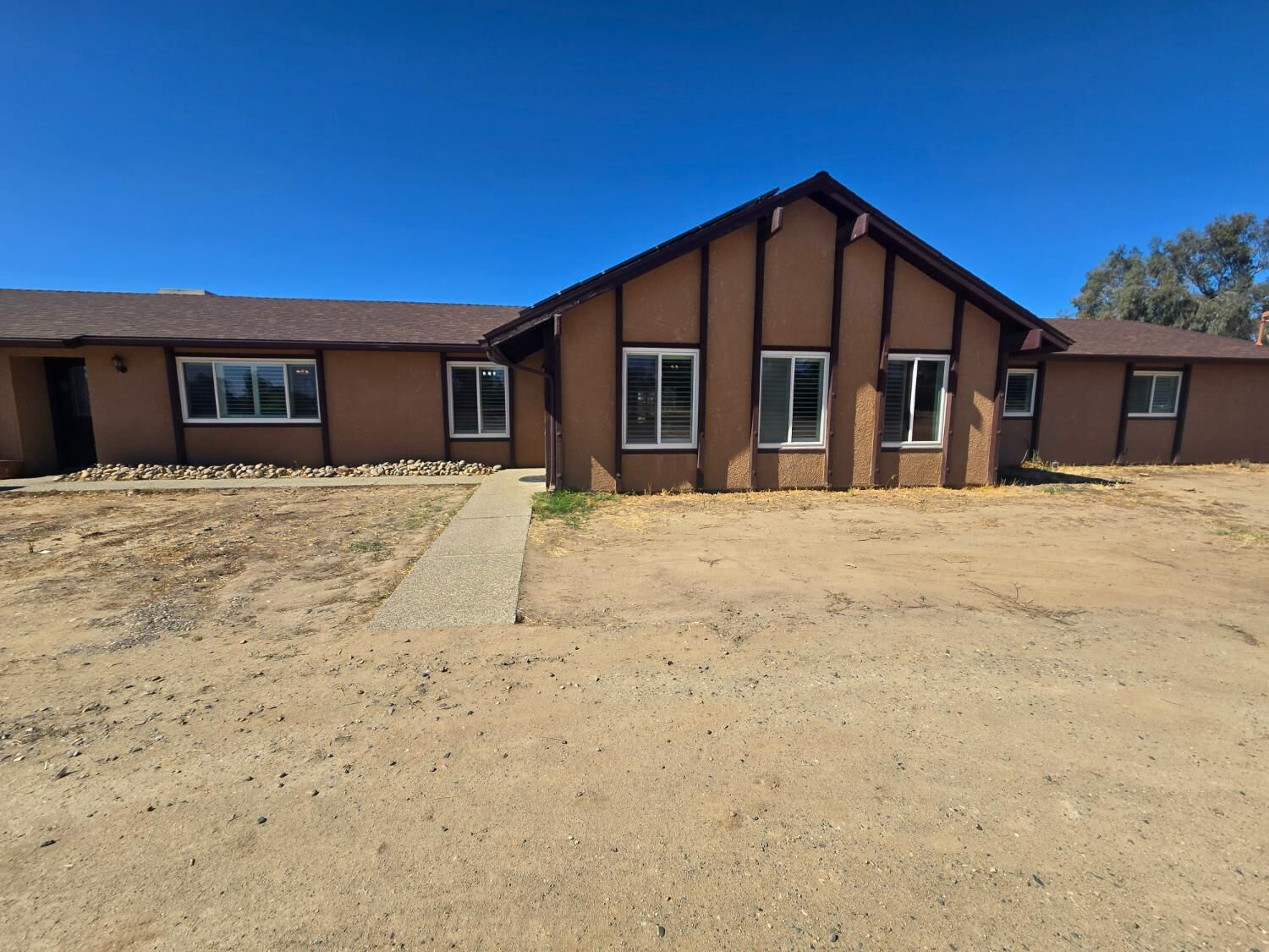 Property Photo: 16448 Monreal Road CA 93636