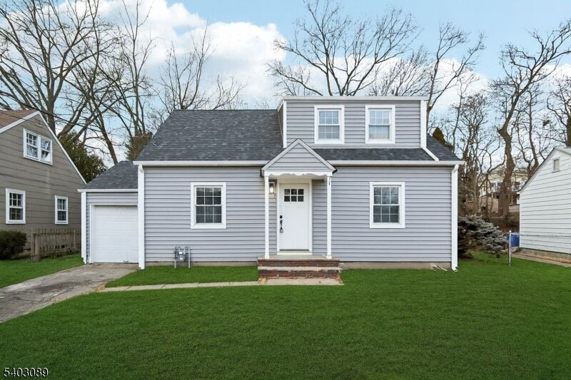 Property Photo:  64 Surrey Ln  NJ 07012 