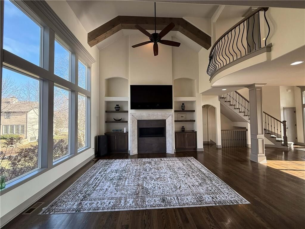 Property Photo:  6104 NW 103rd Street  MO 64154 