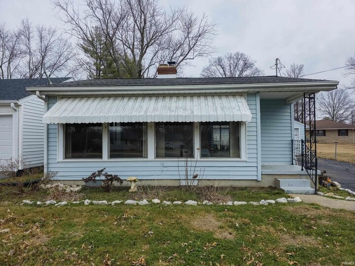 Property Photo:  2027 College Drive  IL 62863 