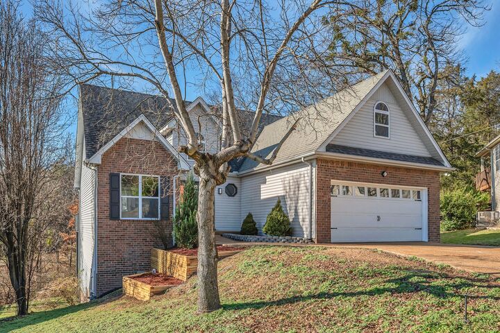 Property Photo:  253 Burgandy Hill Rd  TN 37211 