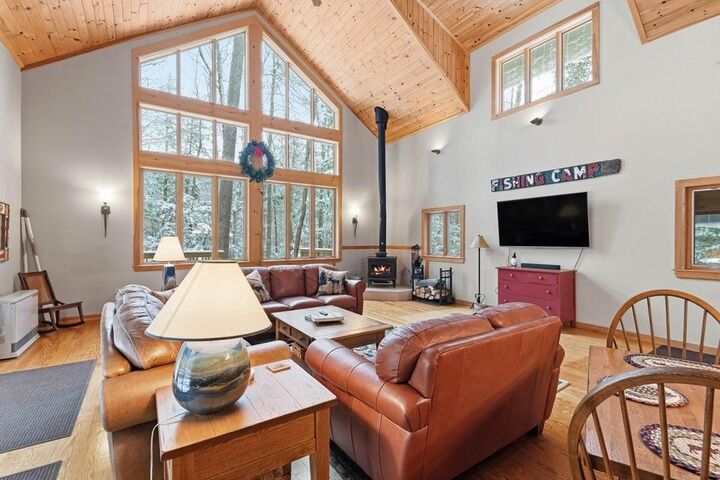 Property Photo:  9 Blue Jay Lane  ME 04009 