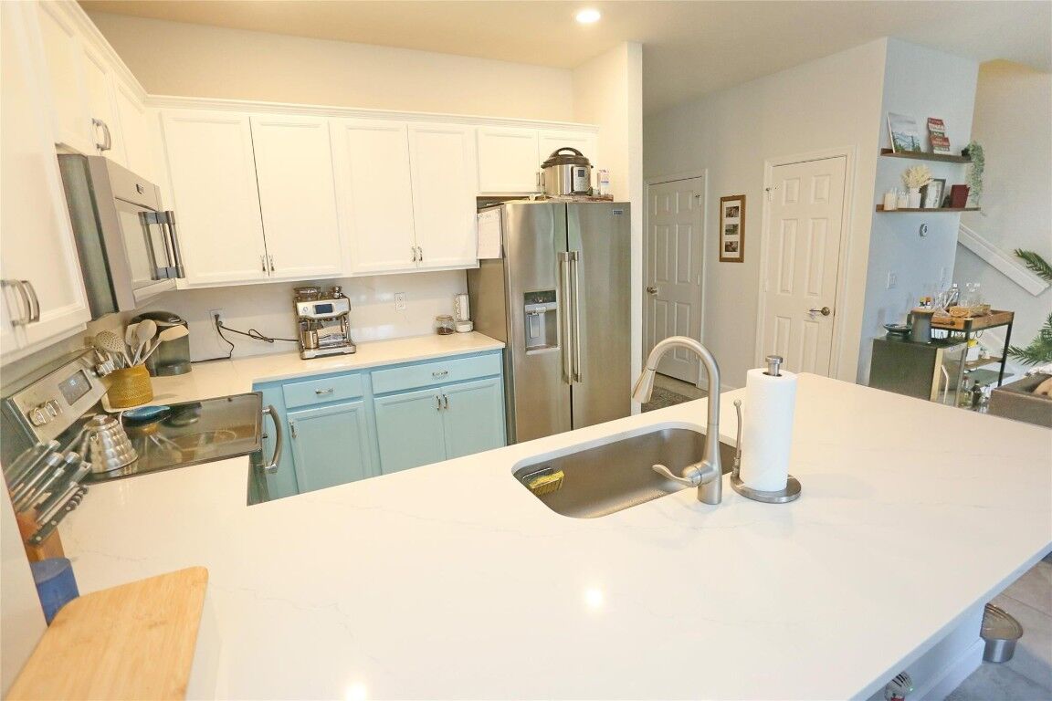 Property Photo:  4641 Silver Saw Lane  FL 33463 