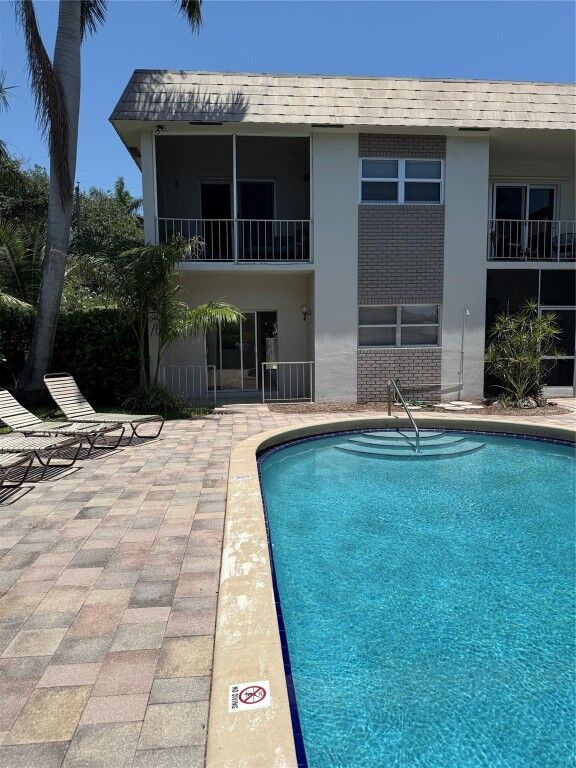 Property Photo:  1581 NE 34th Court 111  FL 33334 