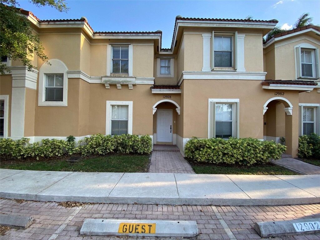 Property Photo:  12978 SW 32nd Street  FL 33027 