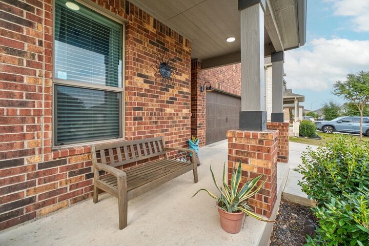 Property Photo:  121 Kennicott Drive  TX 78640 