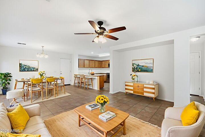 Property Photo:  1033 S Deerfield Lane  AZ 85296 