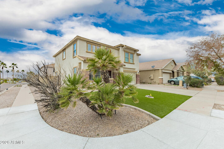 Property Photo: 7218 S 40th Lane AZ 85041