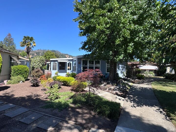 Property Photo:  192 Mosshill Court  CA 95409 