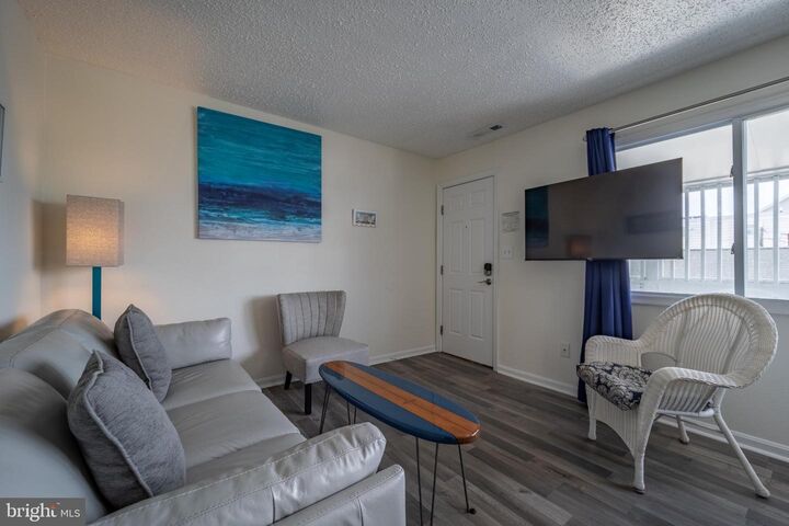 Property Photo:  207 8th Street 201W  MD 21842 