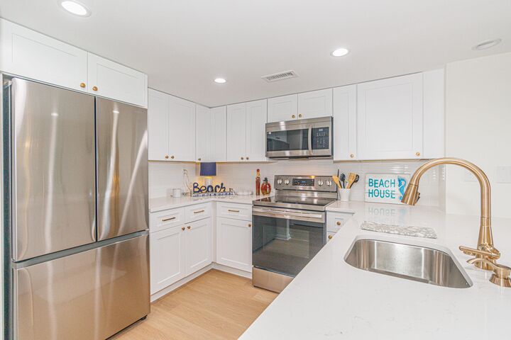 Property Photo:  311 69th Ave. N 302  SC 29572 