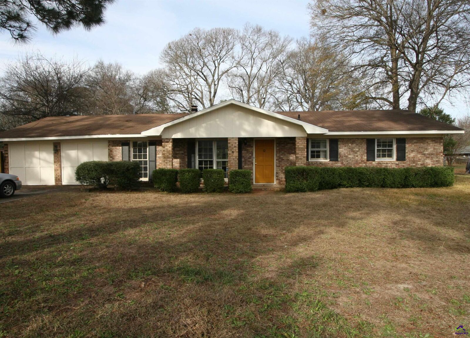 Property Photo:  203 Gawin Drive  GA 31093 