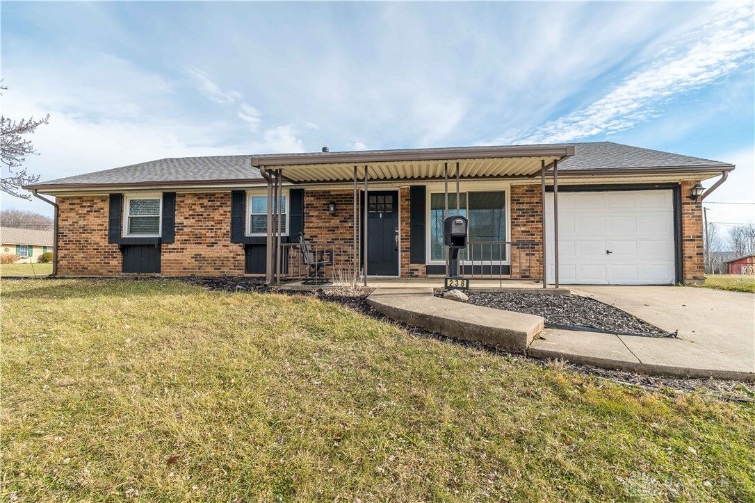 Property Photo:  238 Hartshorn Drive  OH 45377 