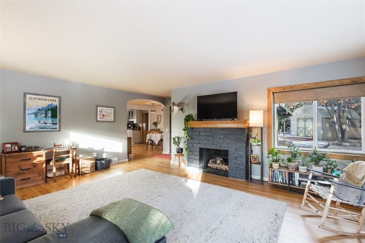 Property Photo: 1232 N 8th Avenue MT 59715