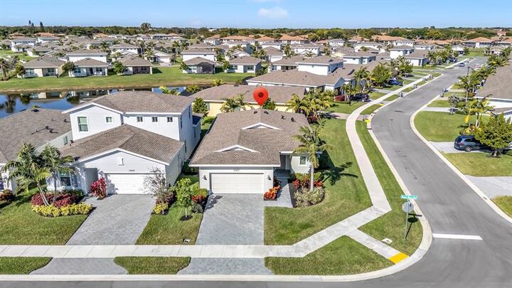 Property Photo:  13431 E Amber Waves Ave  FL 33484 