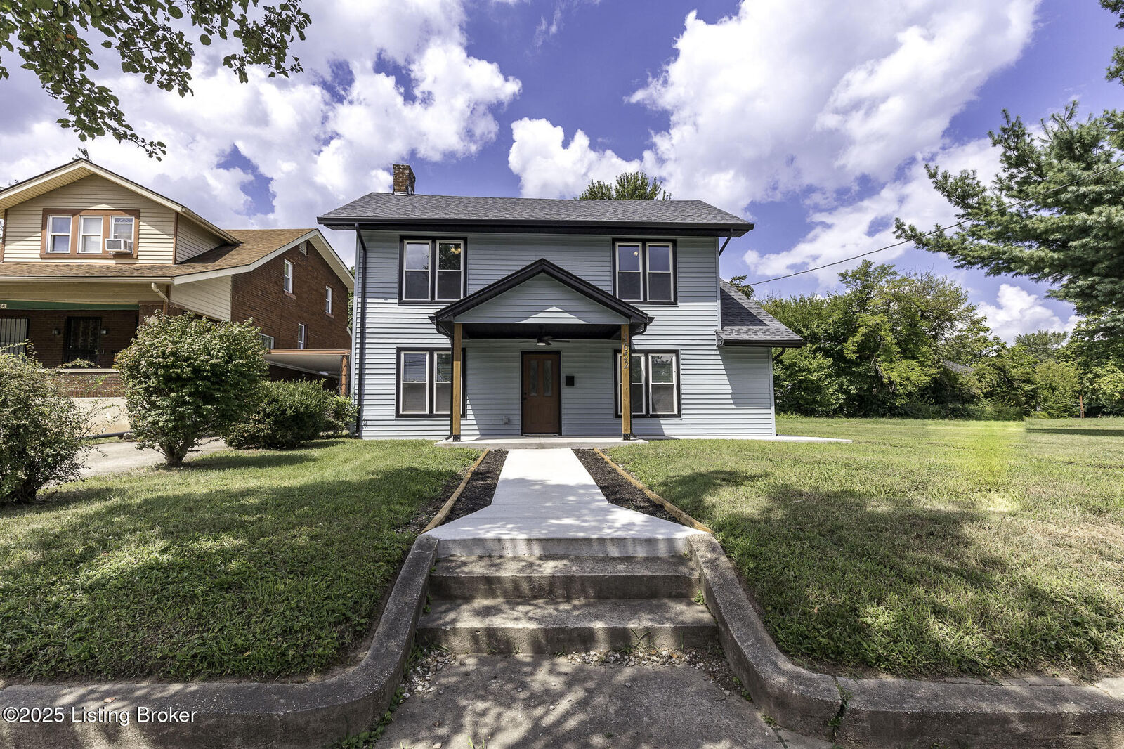 Property Photo:  1052 Cecil Ave  KY 40211 