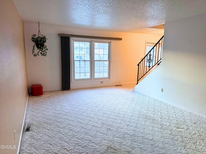 Property Photo:  508 1st Avenue NE  ND 58554 