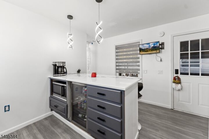 Property Photo:  38 Helen Ave  NJ 07001 