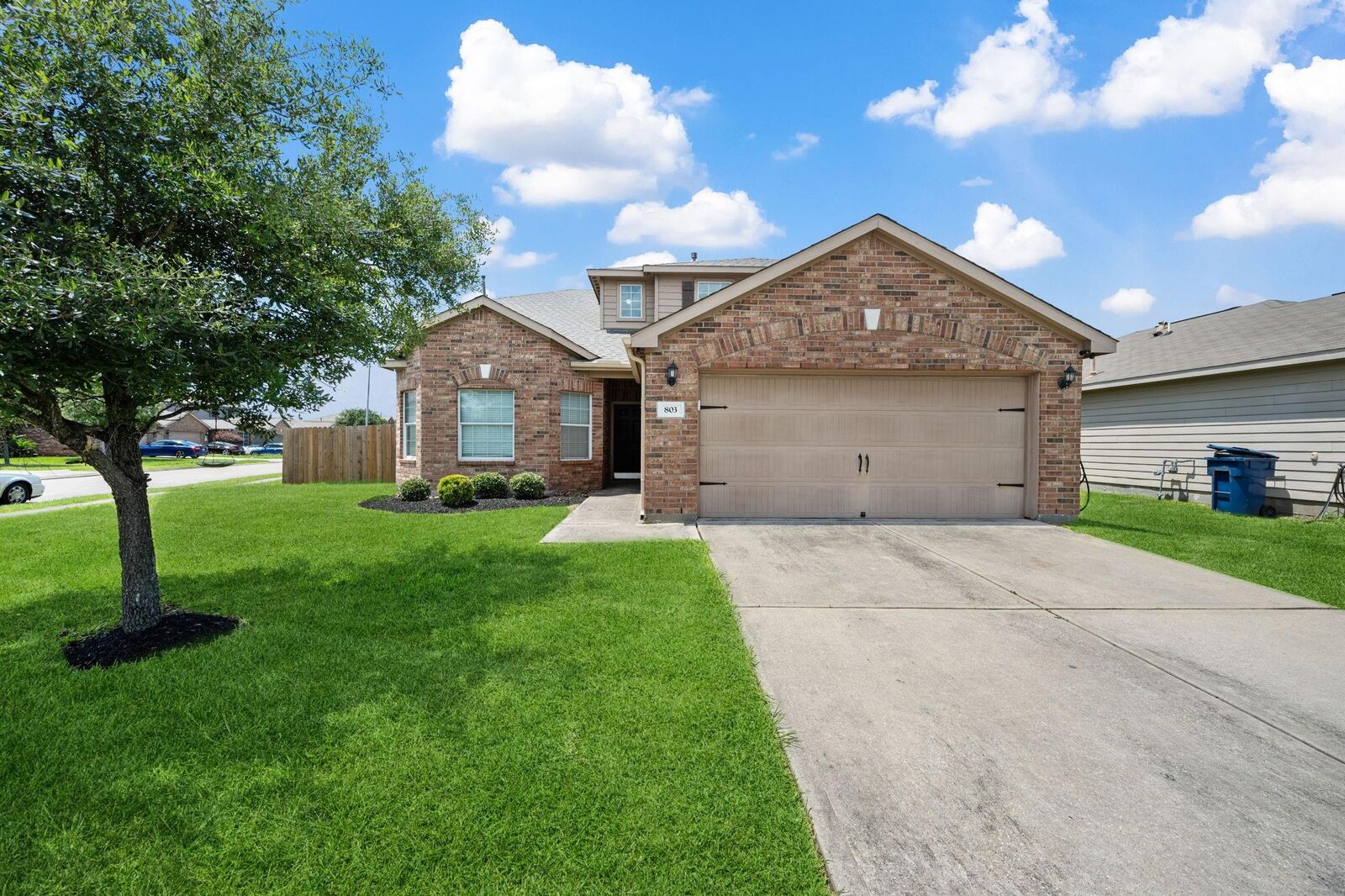 Property Photo:  803 Marigold Road  TX 77521 