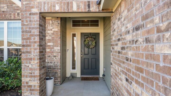 Property Photo: 103 Rudder Way TX 77320