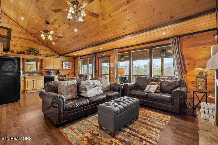 Property Photo:  1625 Bear Claw Way  TN 37862 