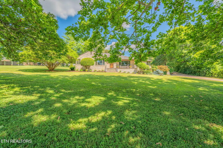 Property Photo:  6501 Sherwood Drive  TN 37919 