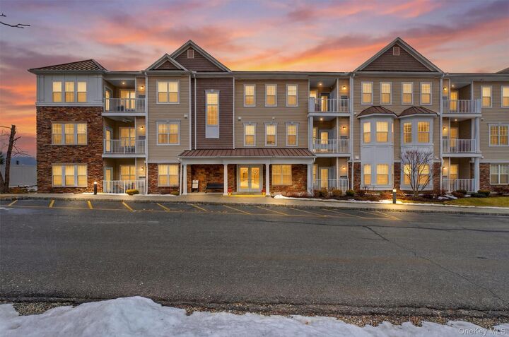 Property Photo:  2 Blair Heights 3317  NY 10512 