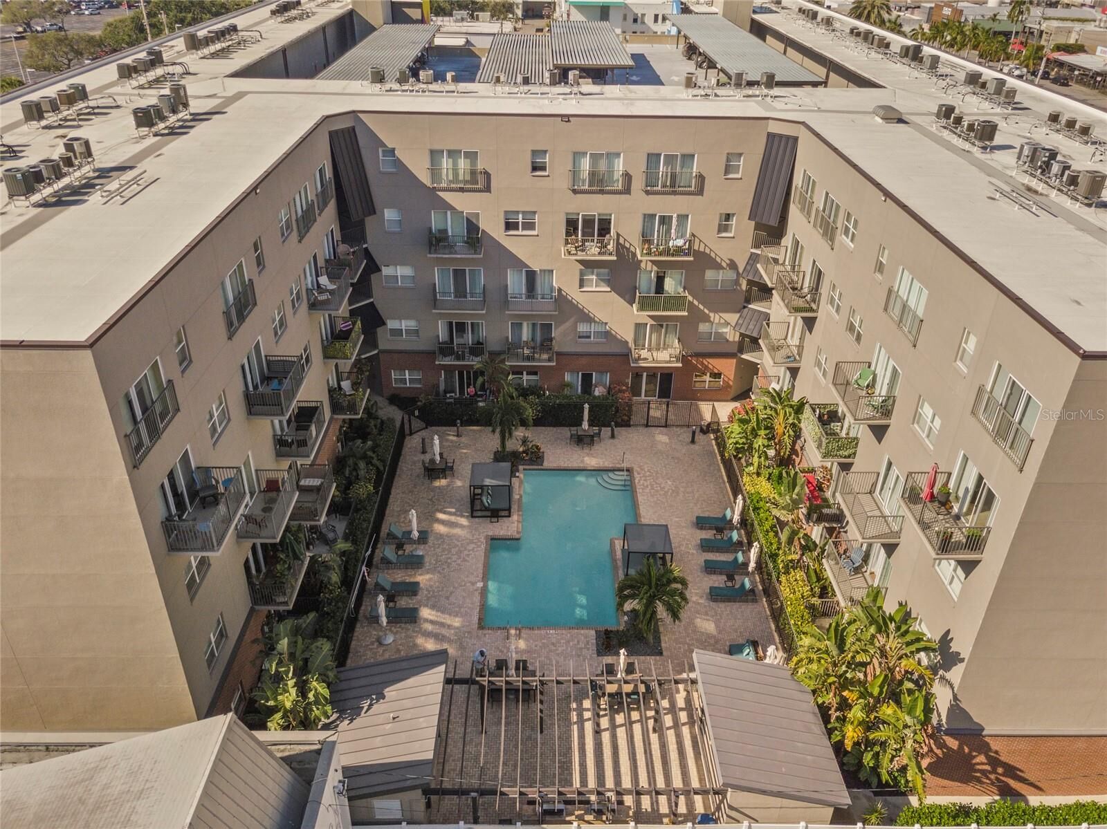 Property Photo: 1010 Central Avenue 122 FL 33705