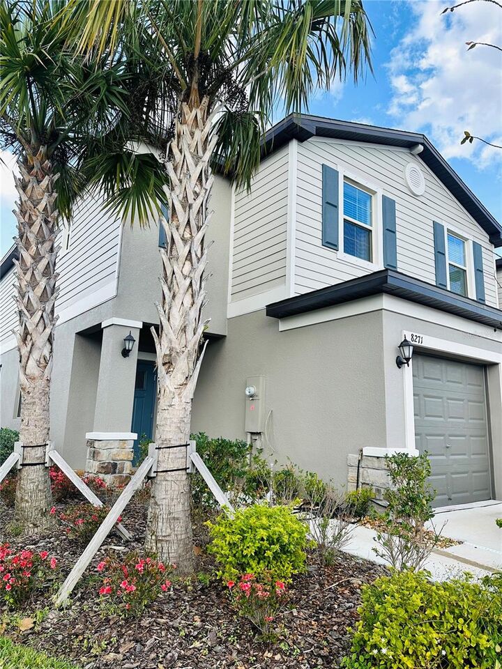 Property Photo:  8271 Corner Pine Way  FL 34655 