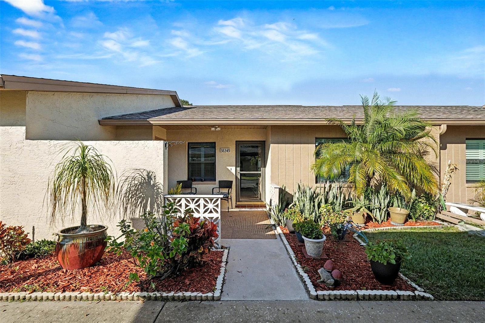 Property Photo:  38345 Cottonwood Place  FL 33542 