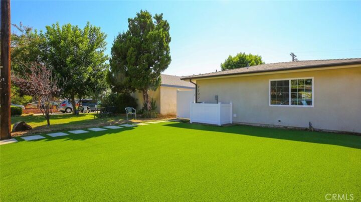 Property Photo:  7727 Shady Cove Avenue  CA 91504 