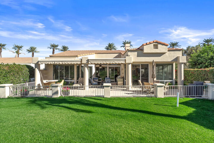 Property Photo: 75762 Vista Del Rey CA 92210