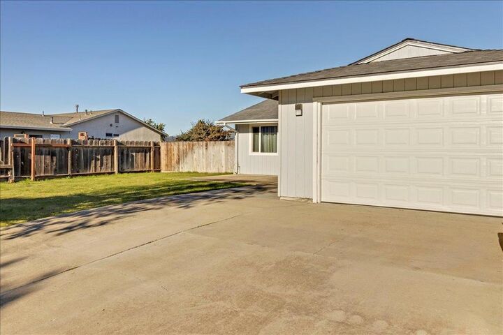Property Photo:  960 Elko Street  CA 93926 