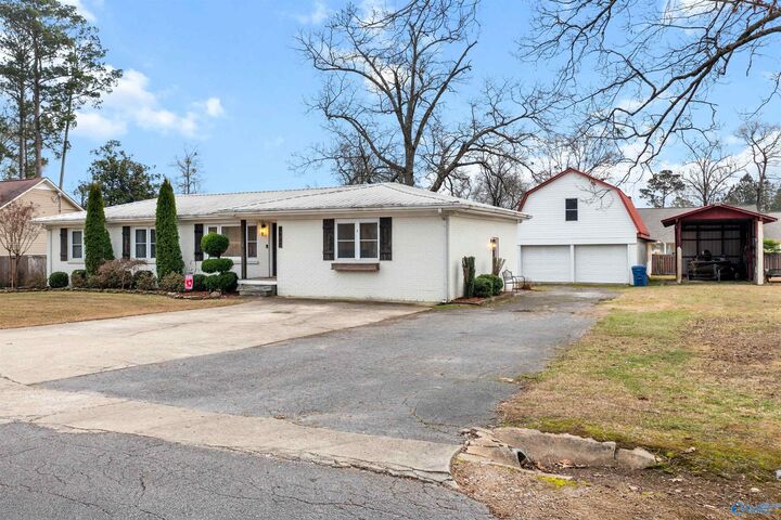 Property Photo:  5537 3rd Street  AL 35903 