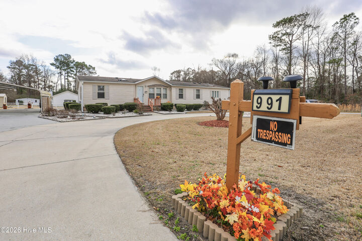 Property Photo:  991 Ramsey Road  NC 28546 