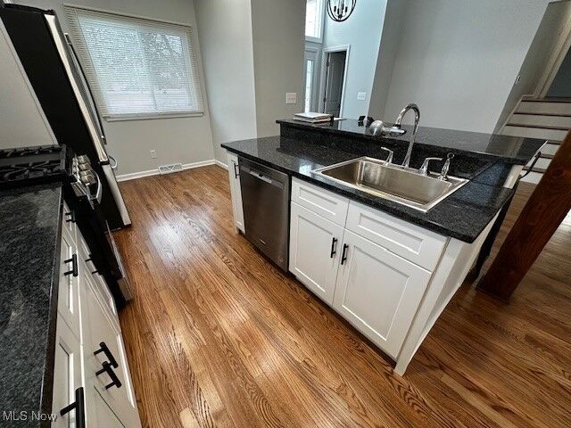 Property Photo:  9109 Johnnycake Ridge Road  OH 44060 