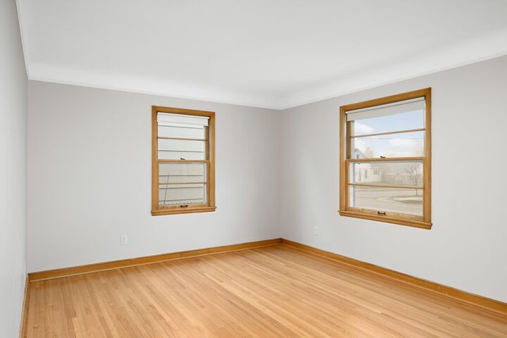 Property Photo:  5753 Newton Avenue S  MN 55419 