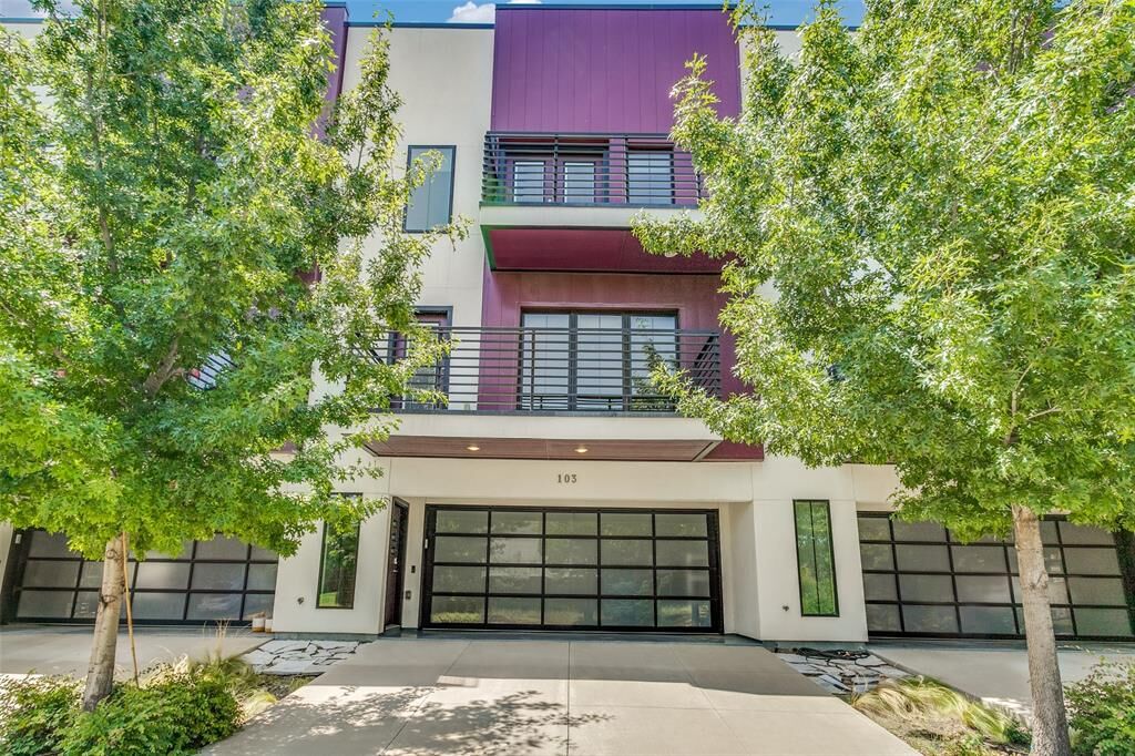 Property Photo:  2201 Annex Avenue 103  TX 75204 