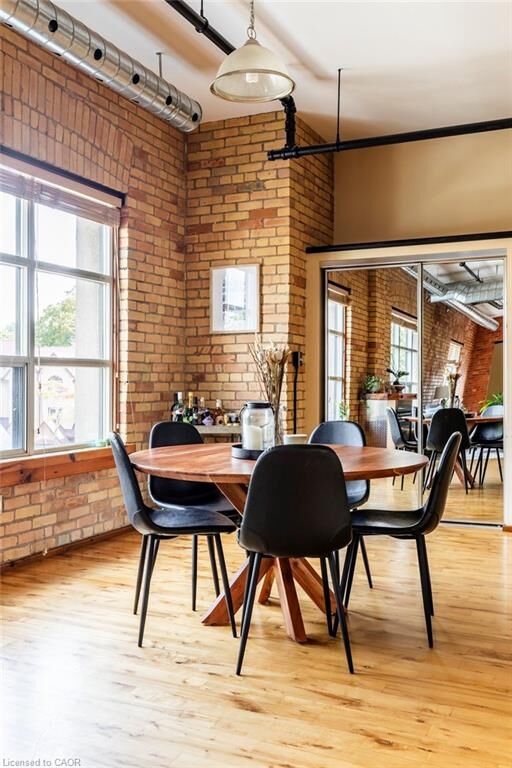 Property Photo:  36 Margaret Street 44  ON L8P 4C8 