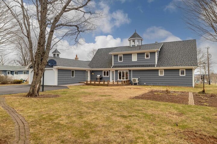 Property Photo:  7 Glynwood Drive  PE C1A 6J7 