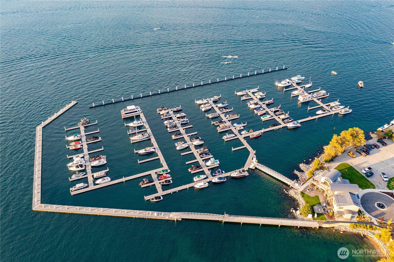 Property Photo:  1350 W Woodin Avenue C-25  WA 98816 