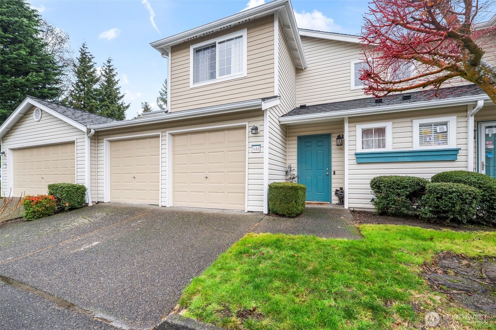 Property Photo:  4802  Nassau Avenue NE 122  WA 98422 