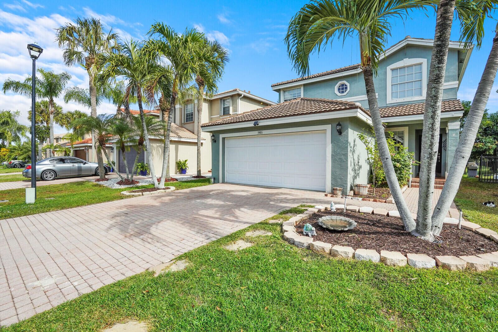 Property Photo:  5486 Queenship Court  FL 33463 